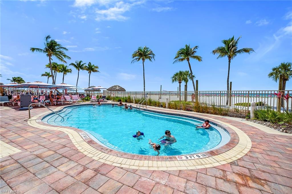 200 Estero BLVD 107 photo 37