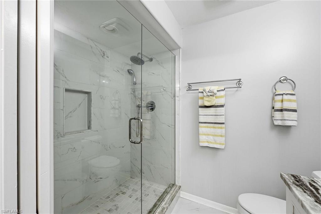 13205 Sherburne CIR 201 photo 16