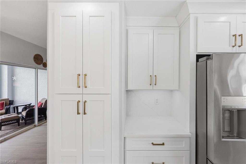 13205 Sherburne CIR 201 photo 12
