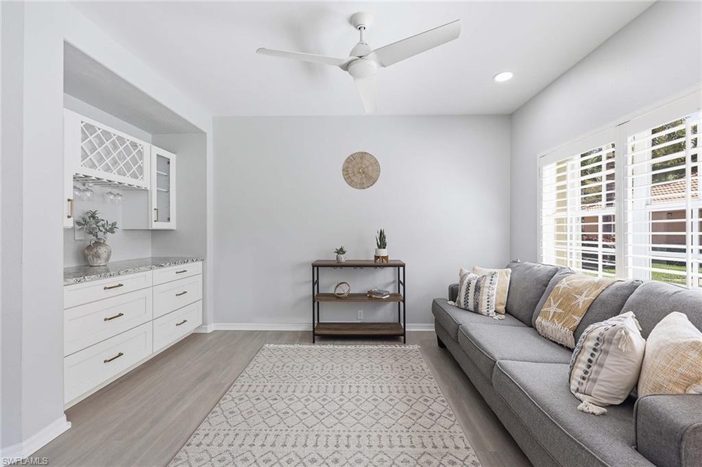 13205 Sherburne CIR 201 photo 8