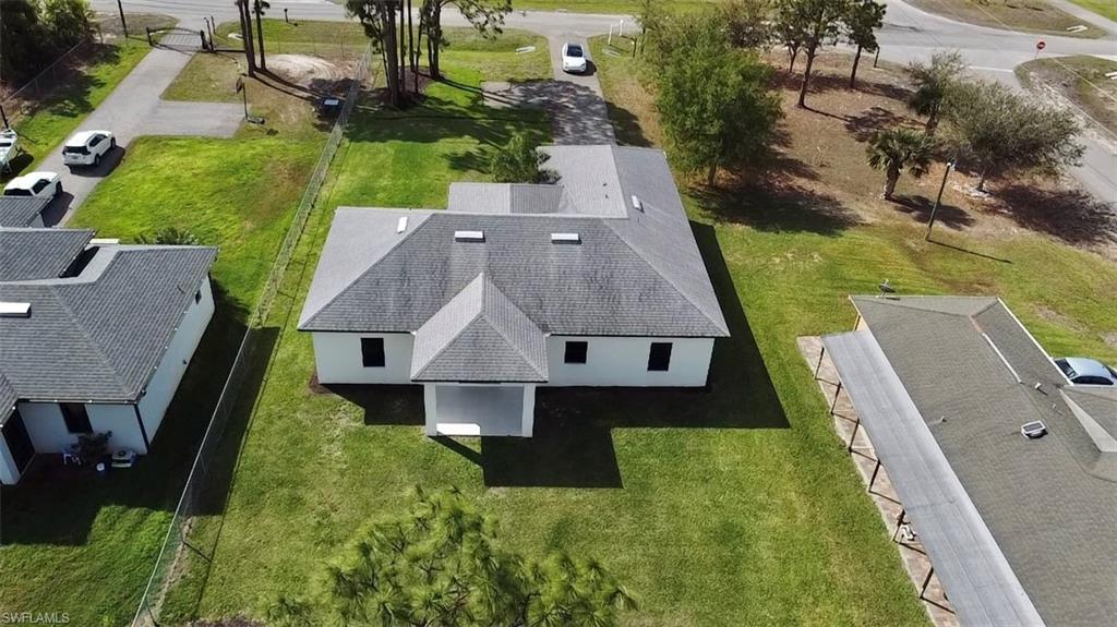 Aerial view of property and surrounding area