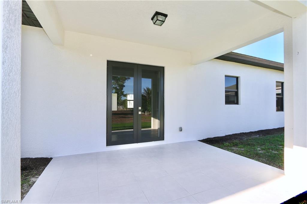 View of patio / terrace with french doors