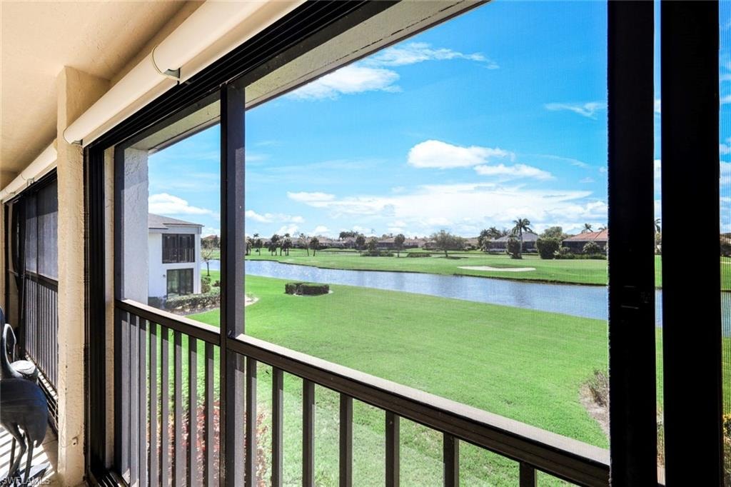 Feel the Tropical Estero Bay Breezes! Bird Watch!