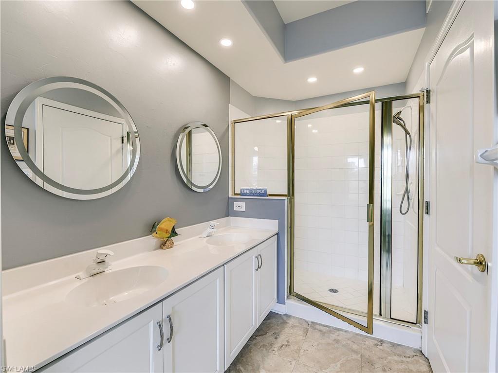 9241 Spring Run BLVD 2206 photo 25