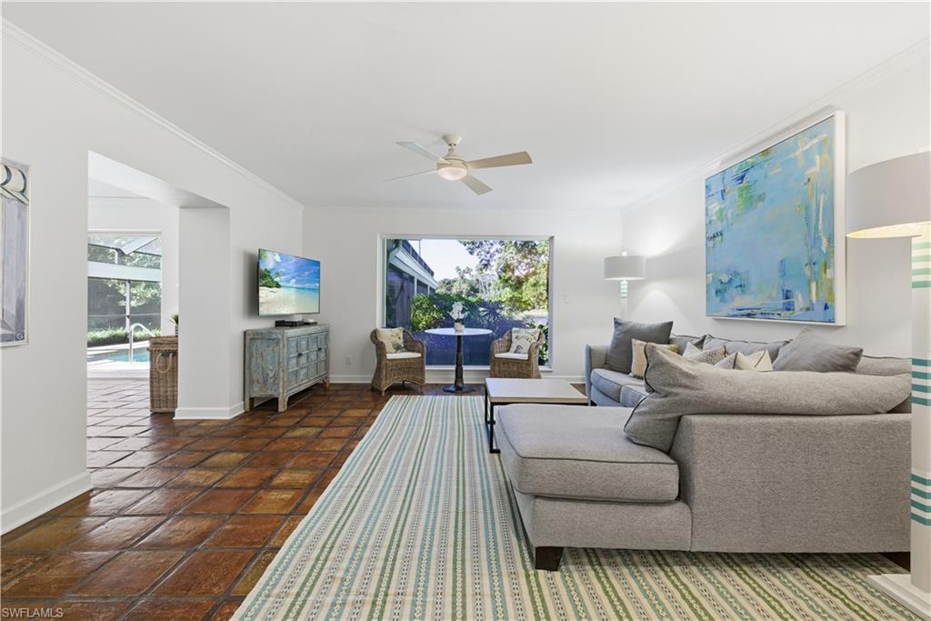 2700 Lantern LN photo 24