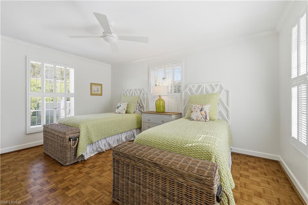 2700 Lantern LN photo 11