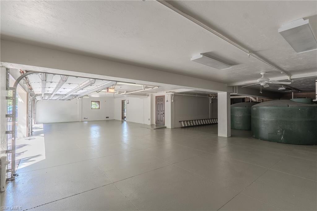 Garage with ceiling fan
