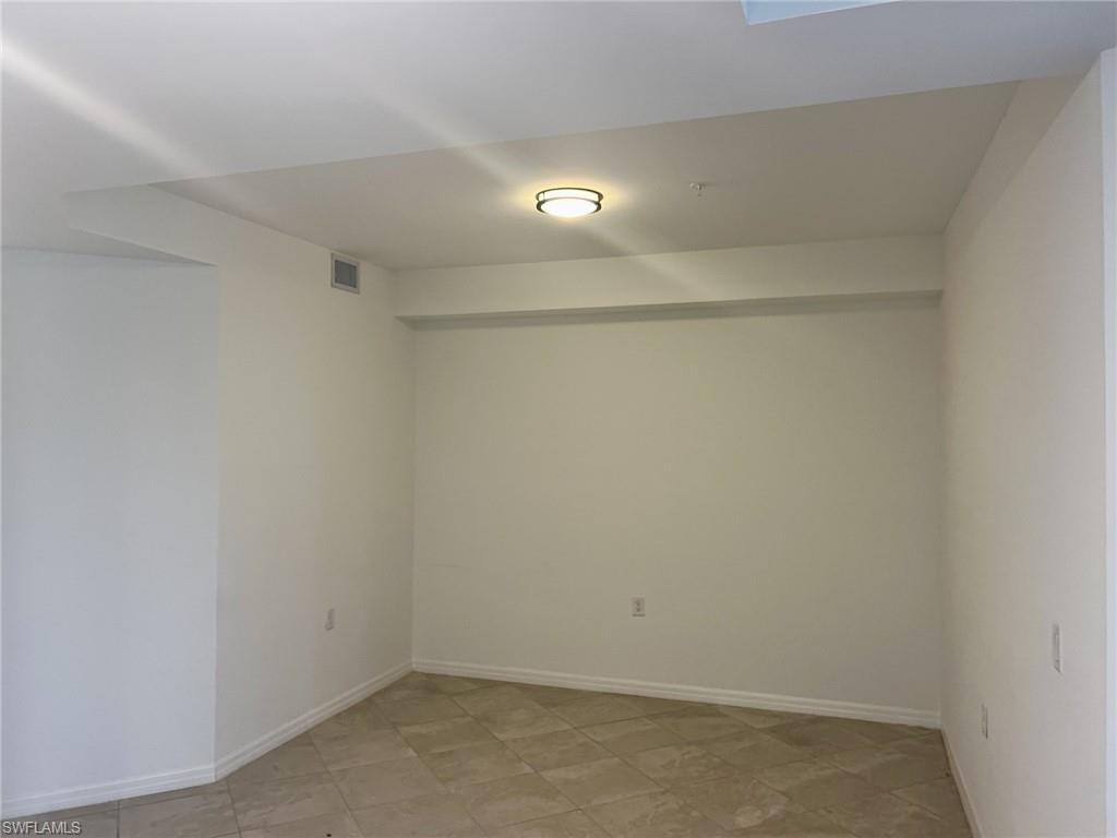 5651 Double Eagle CIR 4318 photo 6