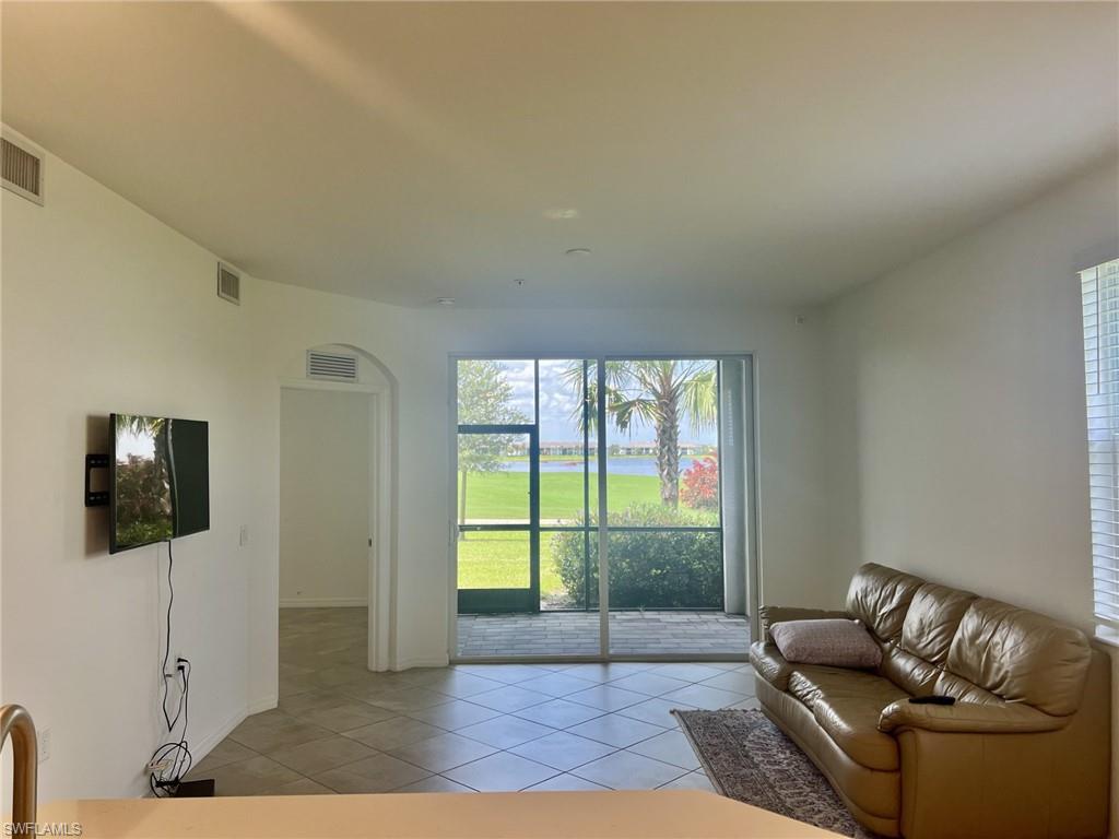 5651 Double Eagle CIR 4318 photo 7