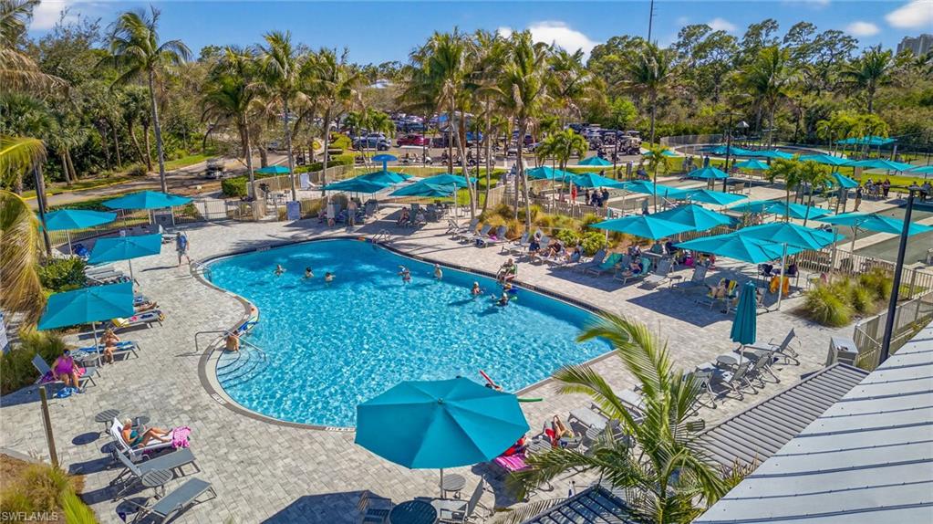 Community pool
