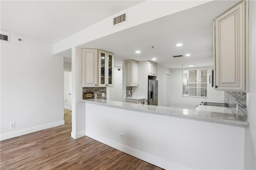 3554 Haldeman Creek DR 113 photo 6