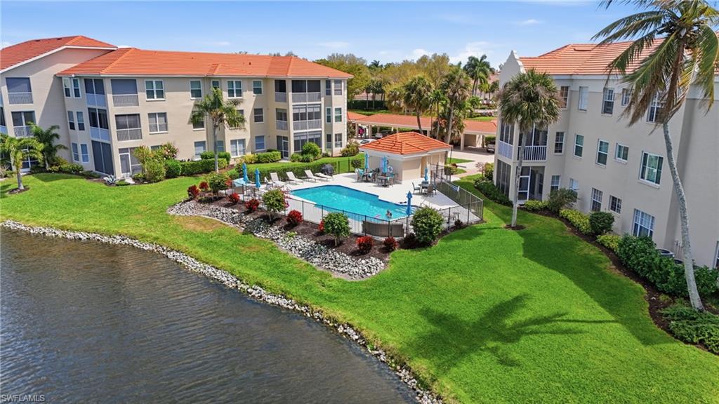 Compass Point Pool