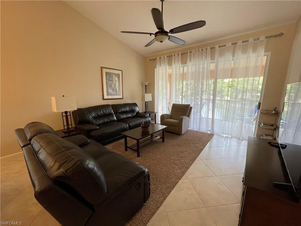 440 Wiggins Lake CT 201 photo 13