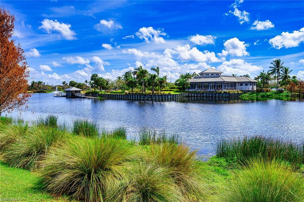 6933 Saona CT photo 40