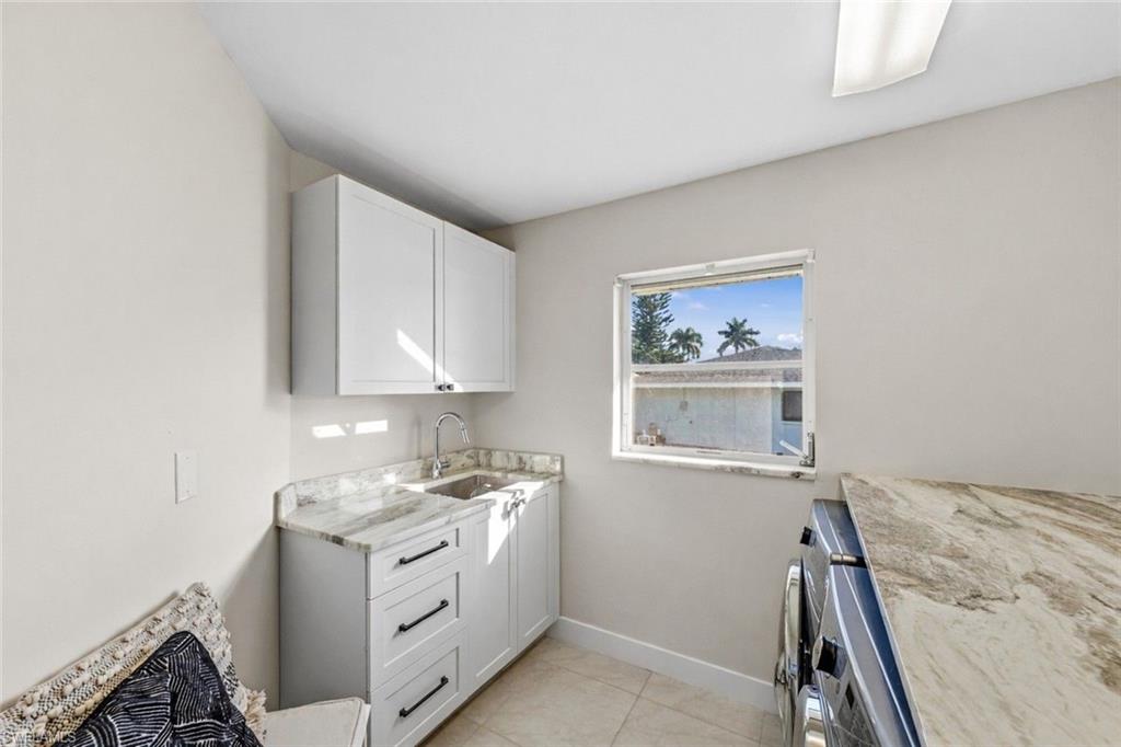 4724 Riverside DR photo 26