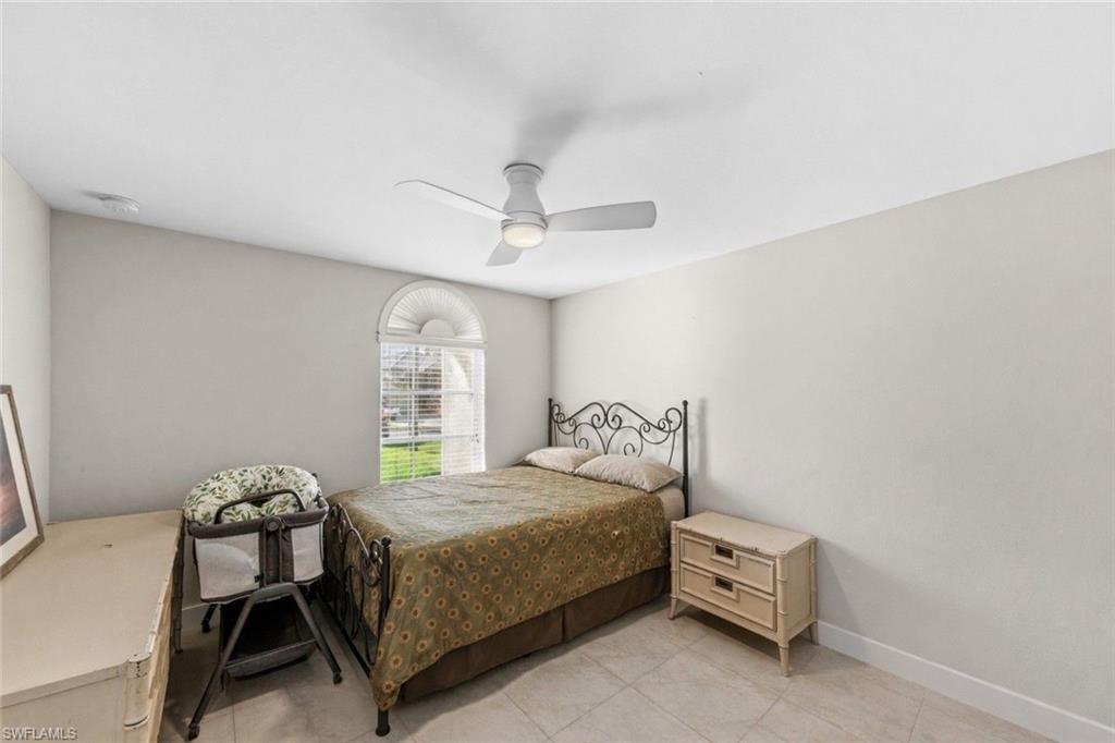 4724 Riverside DR photo 24