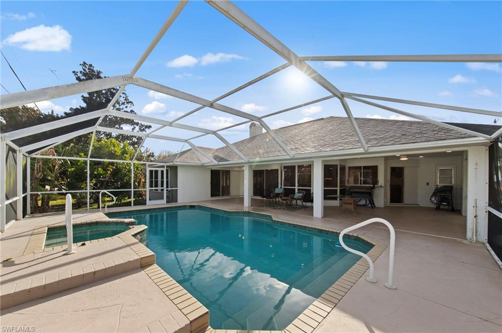 4724 Riverside DR photo 31