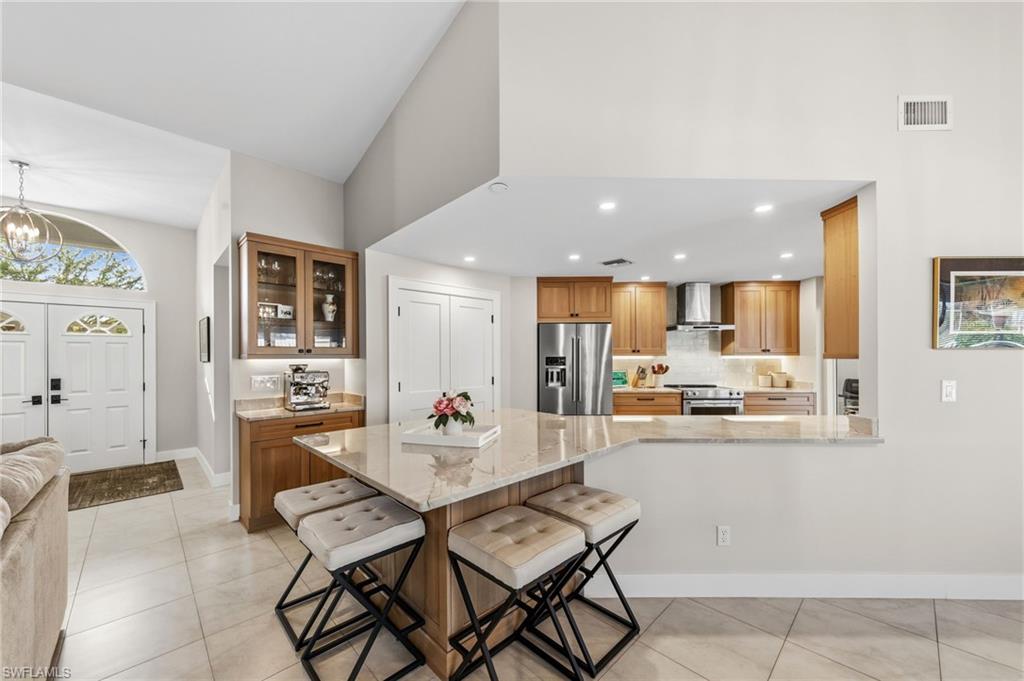 4724 Riverside DR photo 8