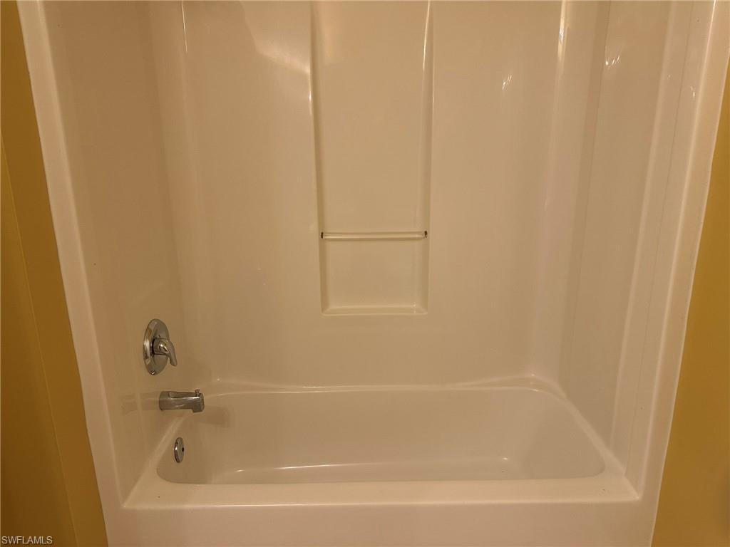 Full bath with tub / shower combination