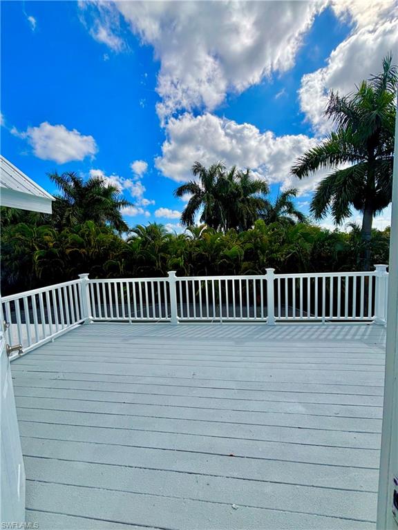 15493 Chloe CIR photo 25
