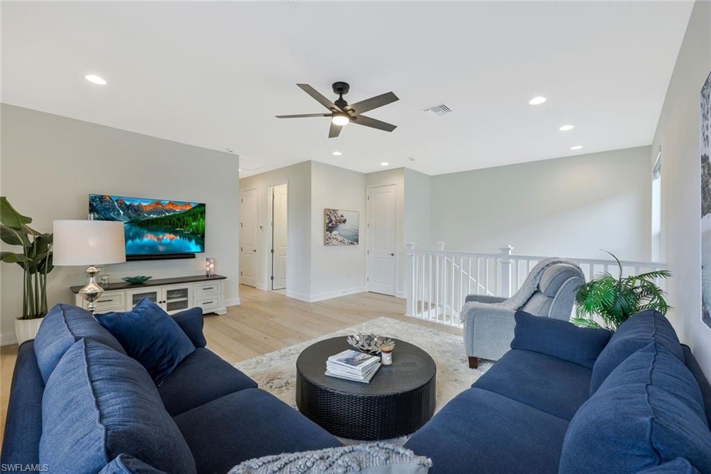 20897 Thistle Leaf LN photo 10
