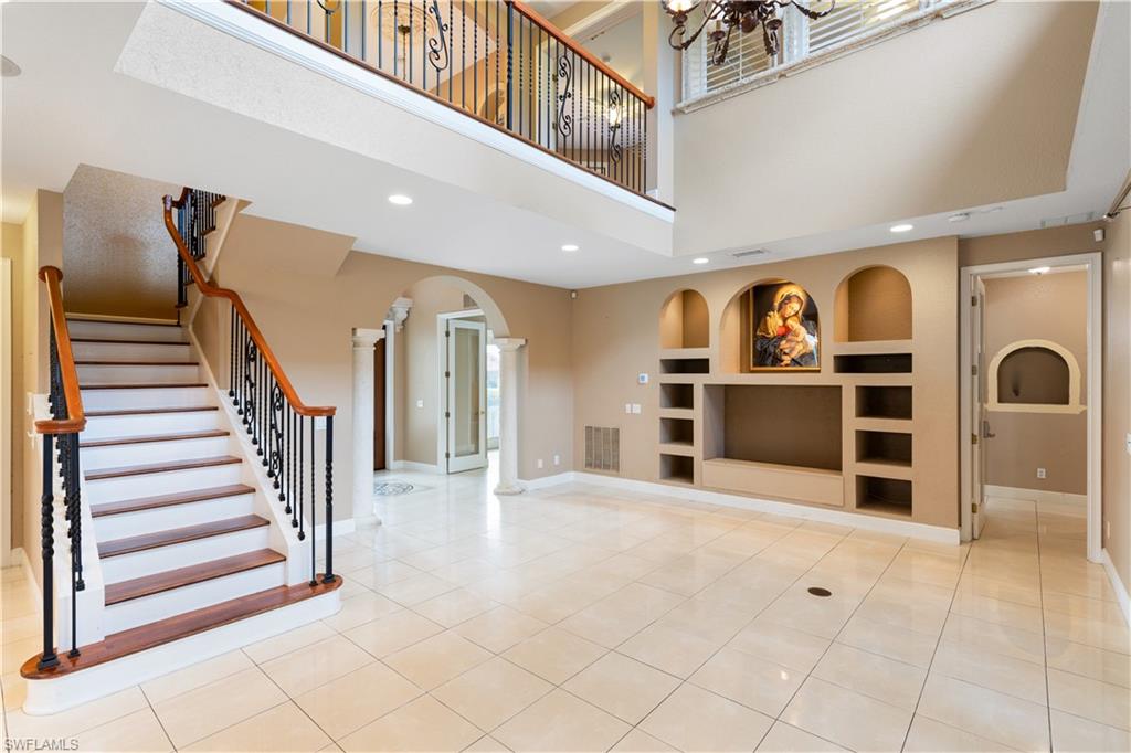 11913 Princess Grace CT photo 13