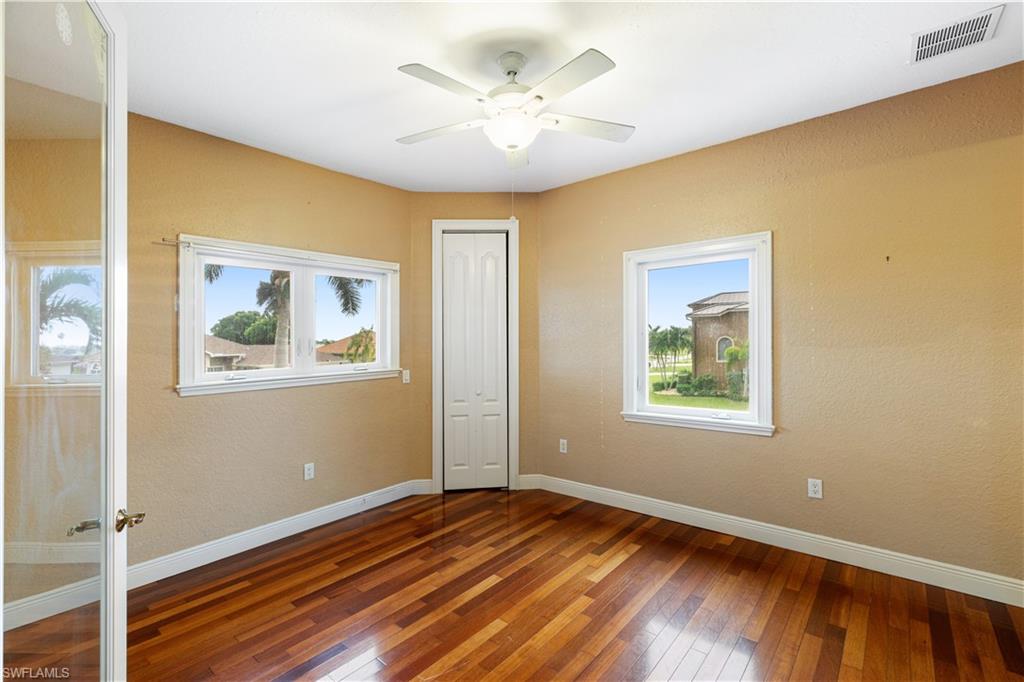11913 Princess Grace CT photo 36