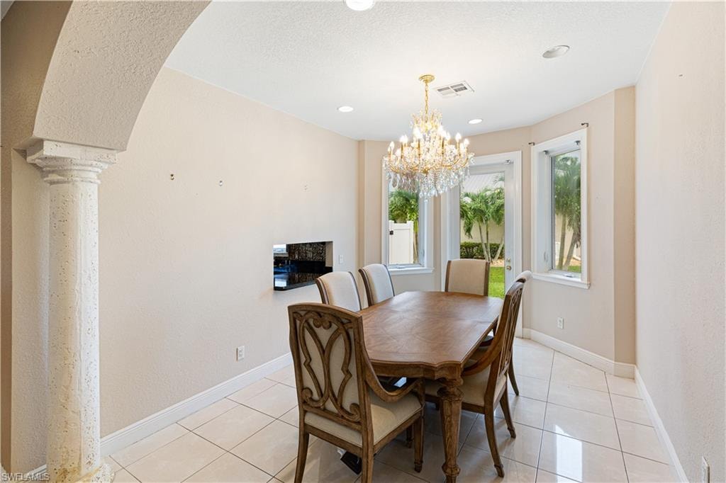 11913 Princess Grace CT photo 15