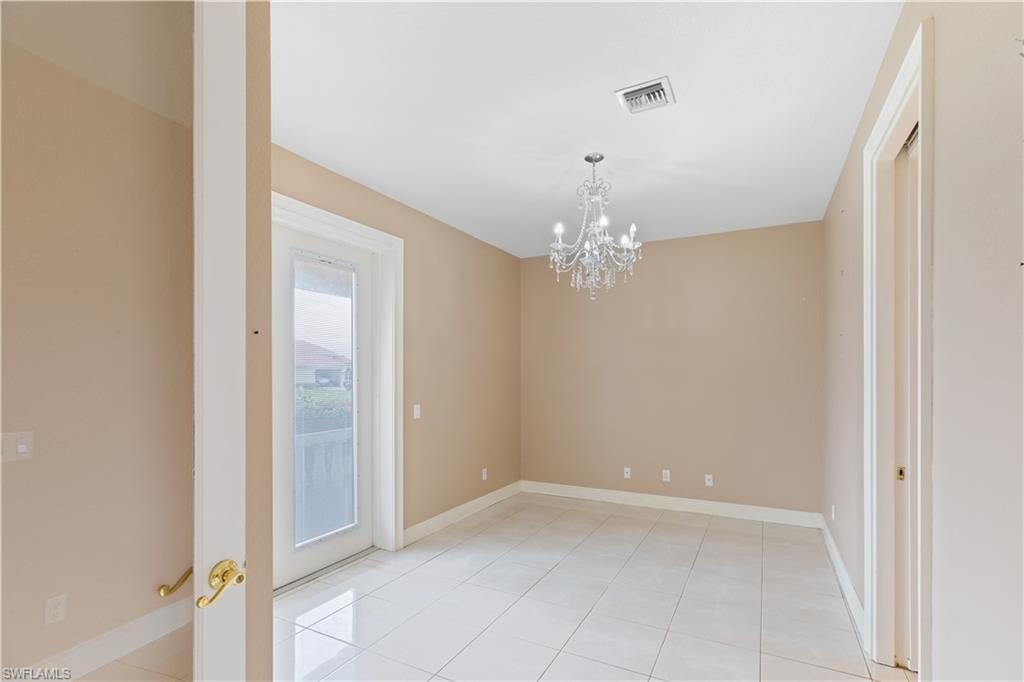 11913 Princess Grace CT photo 8