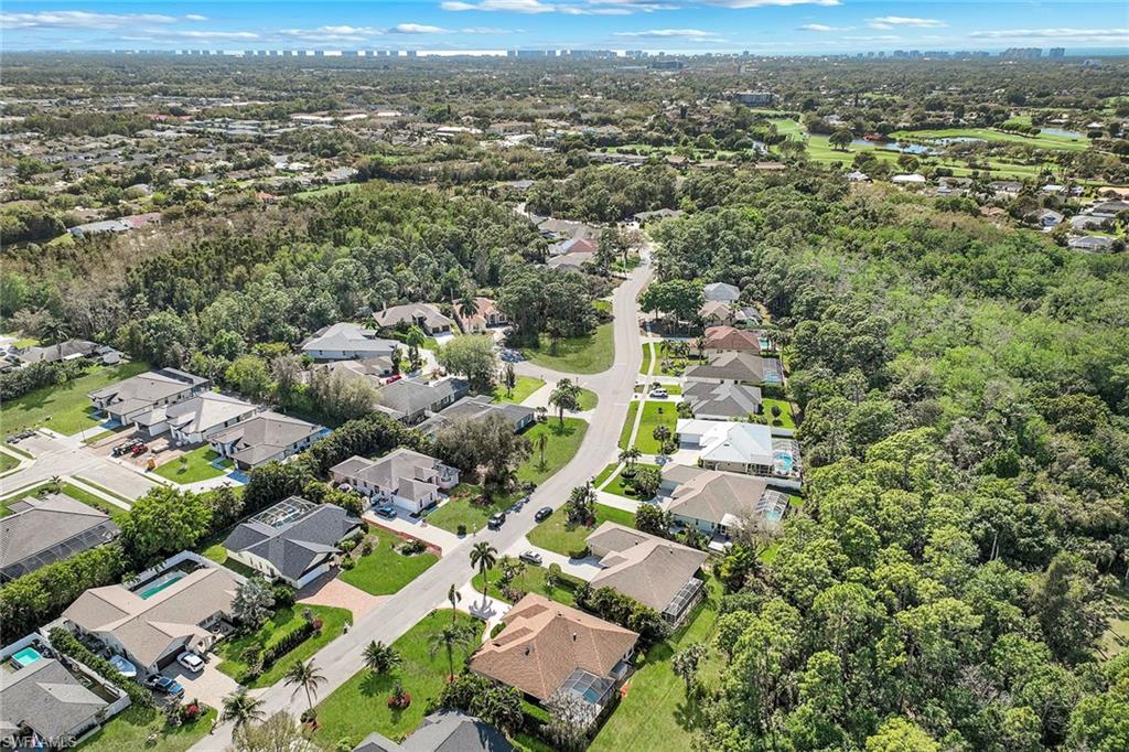 65 Heritage WAY photo 32