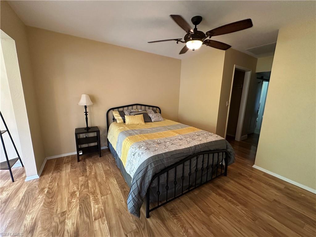 1813 Long Point LN photo 35