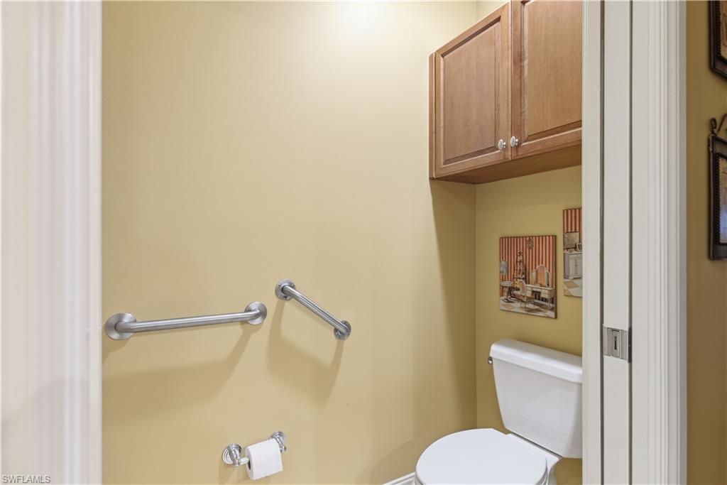 2748 Tiburon BLVD E C404 photo 27