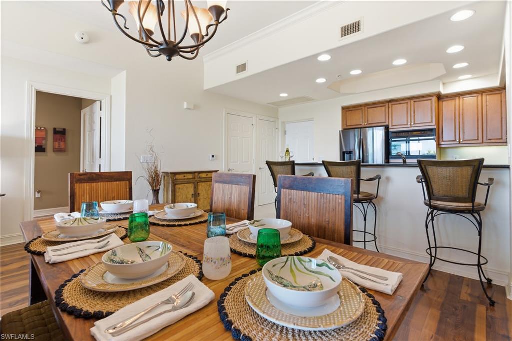 2748 Tiburon BLVD E C404 photo 12