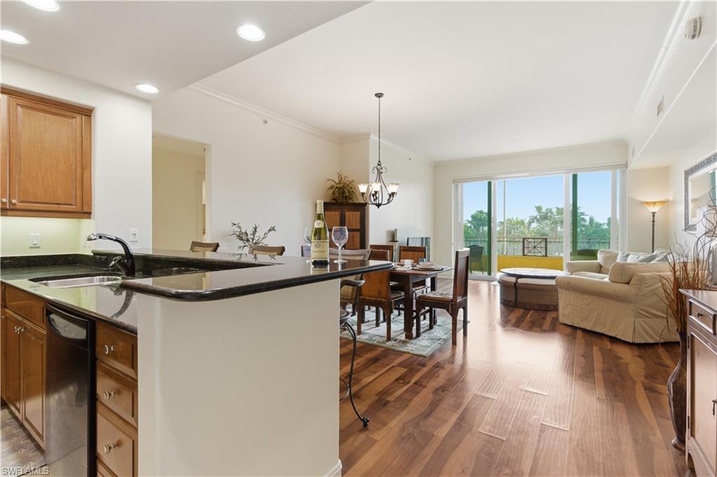 2748 Tiburon BLVD E C404
