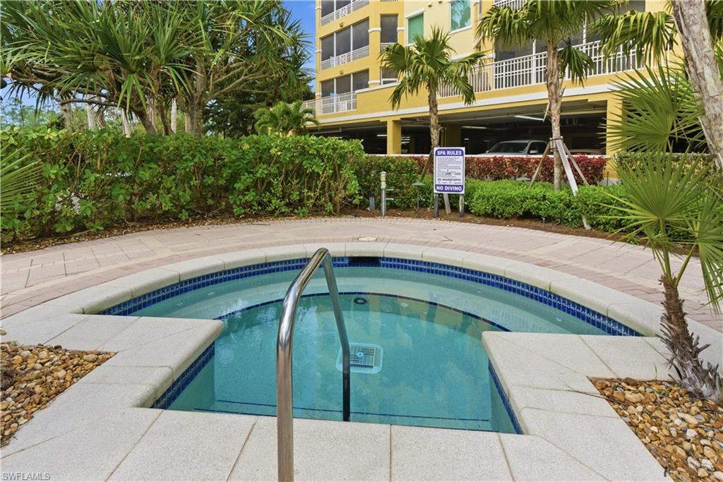 2748 Tiburon BLVD E C404 photo 36