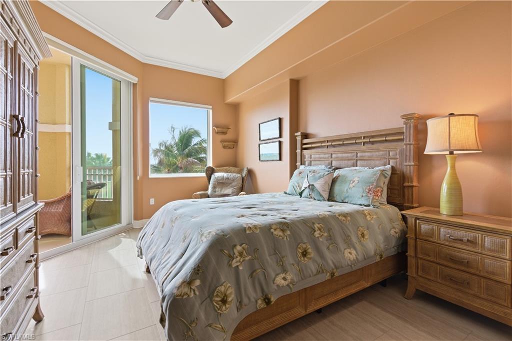 2748 Tiburon BLVD E C404 photo 20