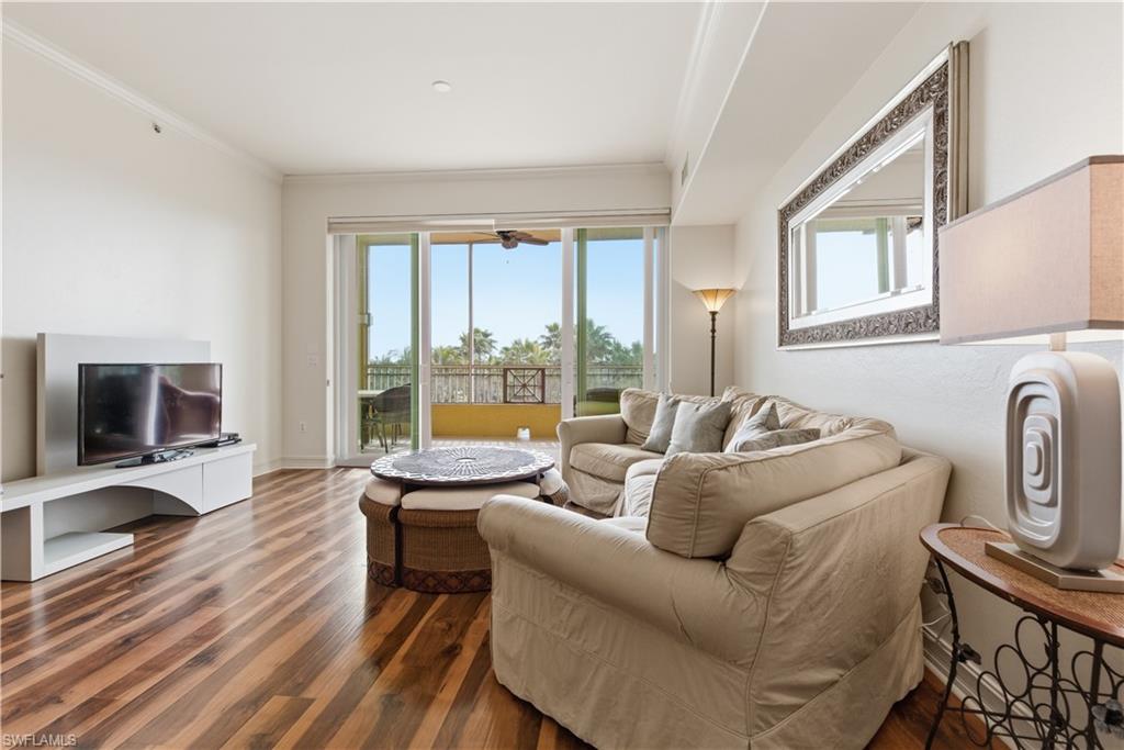 2748 Tiburon BLVD E C404 photo 14