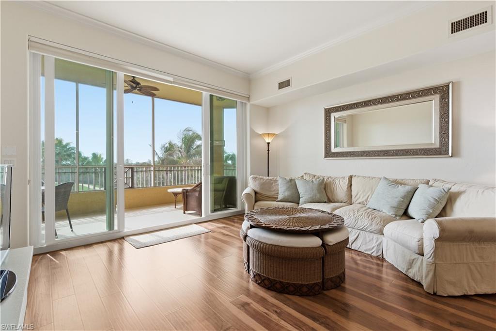 2748 Tiburon BLVD E C404 photo 15