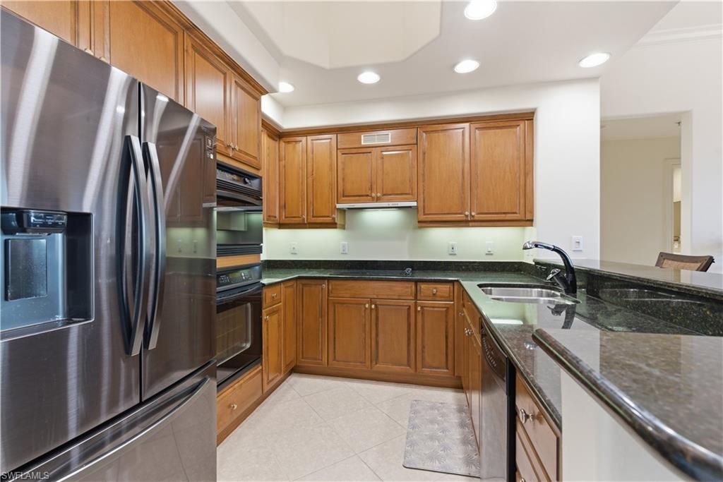 2748 Tiburon BLVD E C404