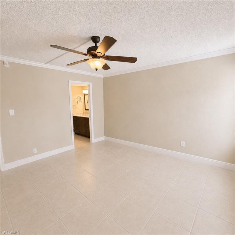 2264 Winkler AVE 202 photo 11