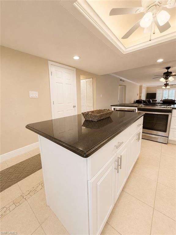 2264 Winkler AVE 202 photo 8
