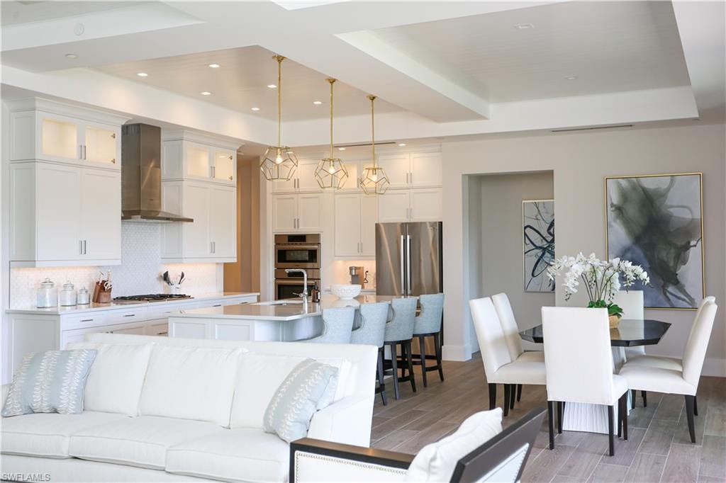 3290 Dorado LN 1-102
