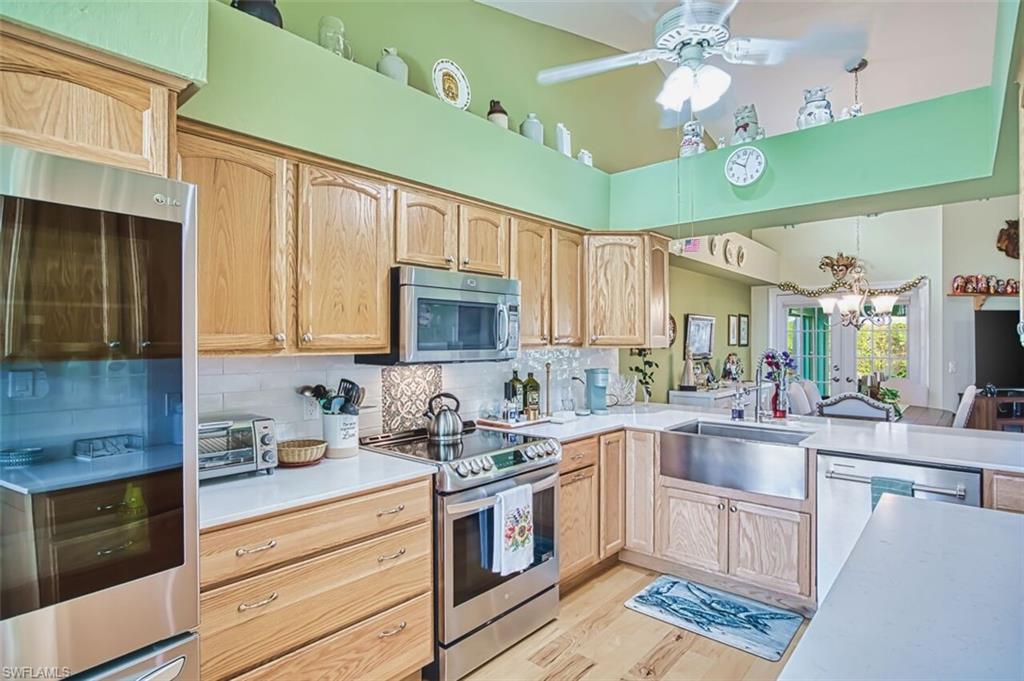 12416 Kelly Sands WAY photo 7