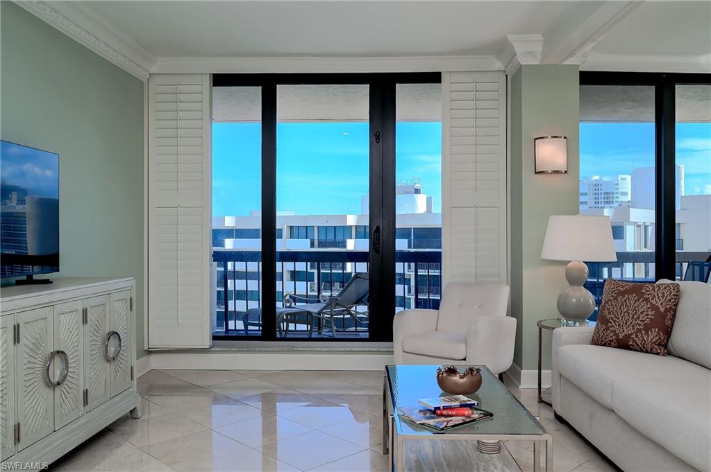 4001 Gulf Shore BLVD N PH8
