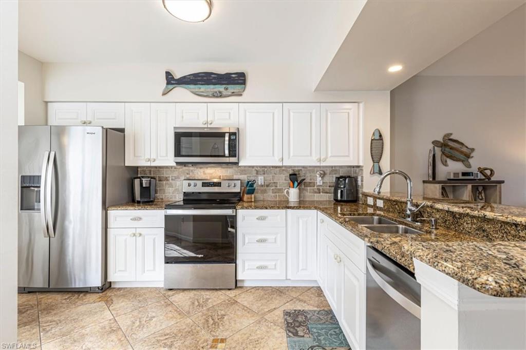 4960 Deerfield WAY E103