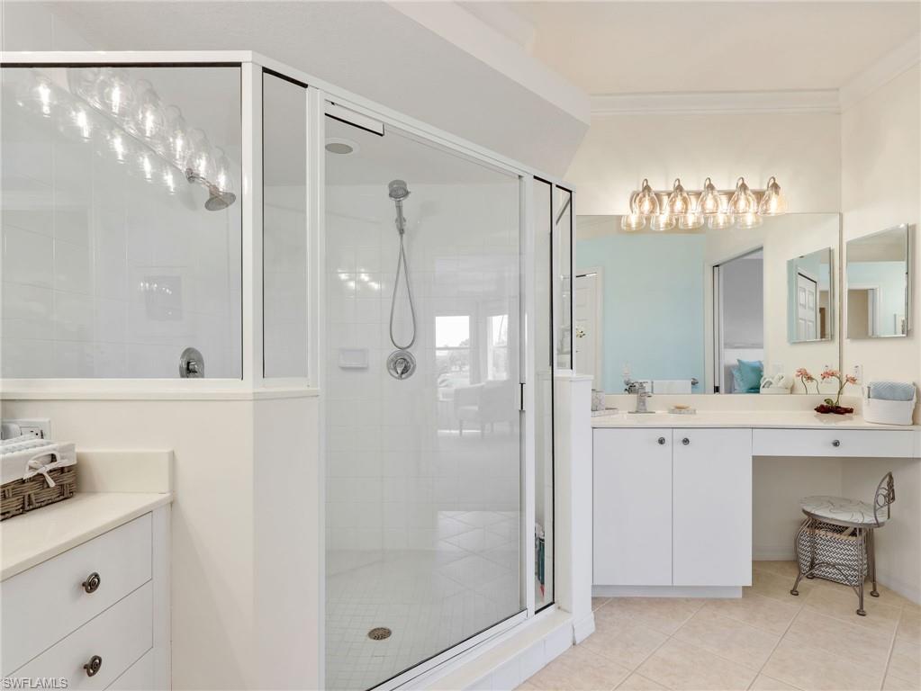 20060 Seagrove ST 1803 photo 23