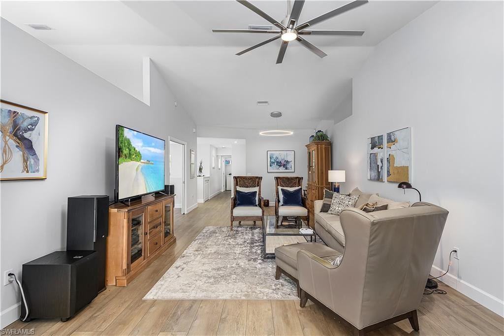 20271 Calice CT 2304
