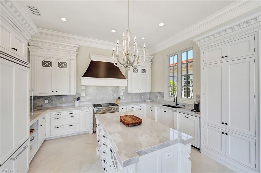 2052 Isla Vista LN photo 14