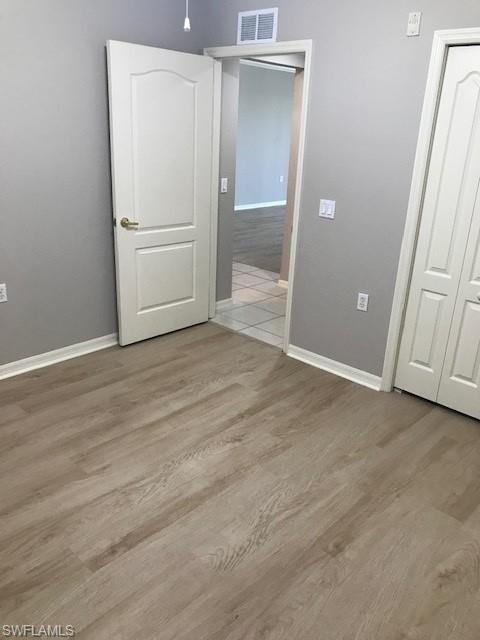 8570 Kingbird LOOP 535 photo 11