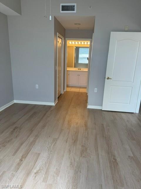 8570 Kingbird LOOP 535 photo 25